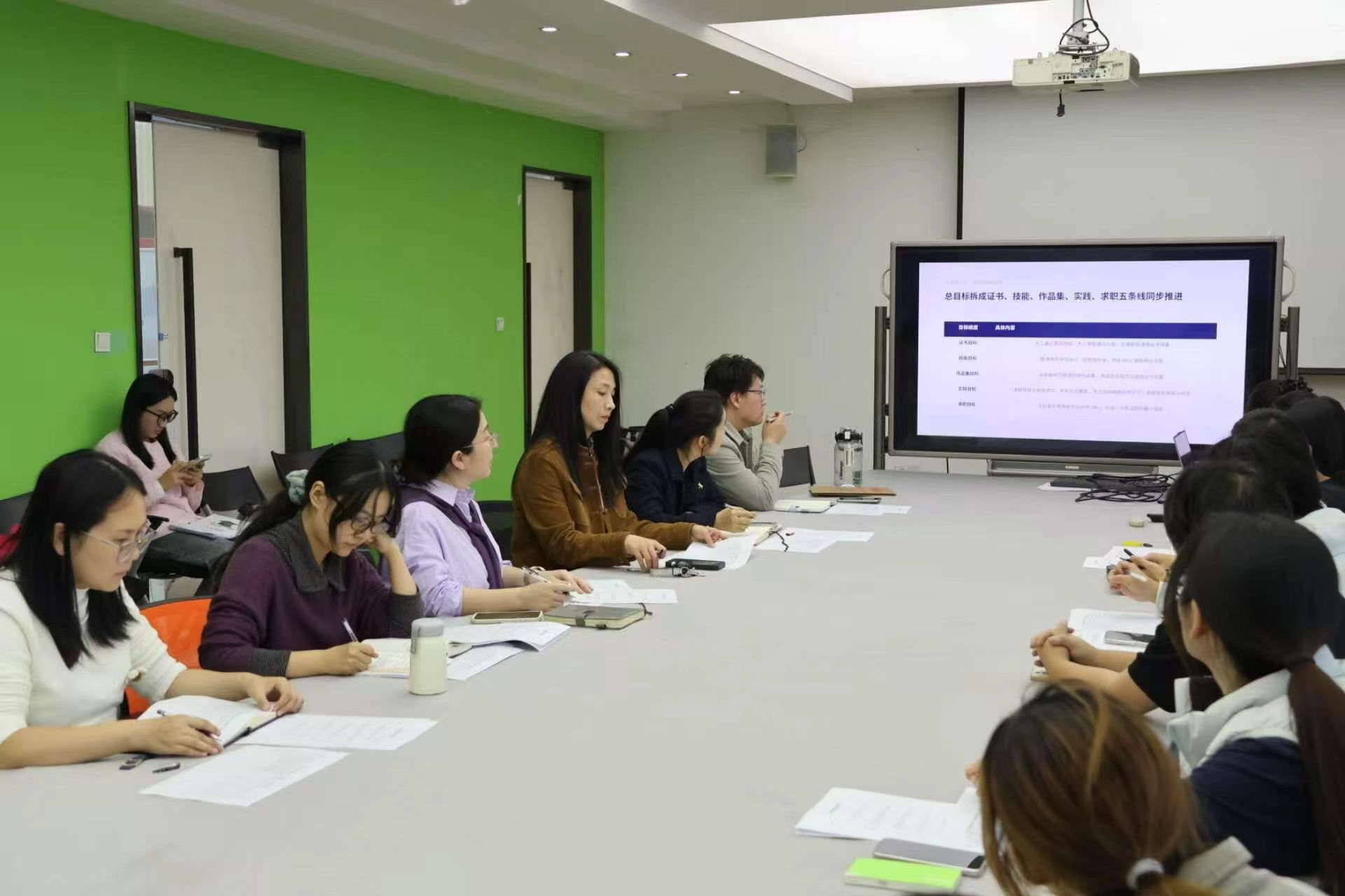 “一站式”社区||设计艺术学院成功举办“聚龙杯” 第十七届大学生职业规划大赛院级初赛