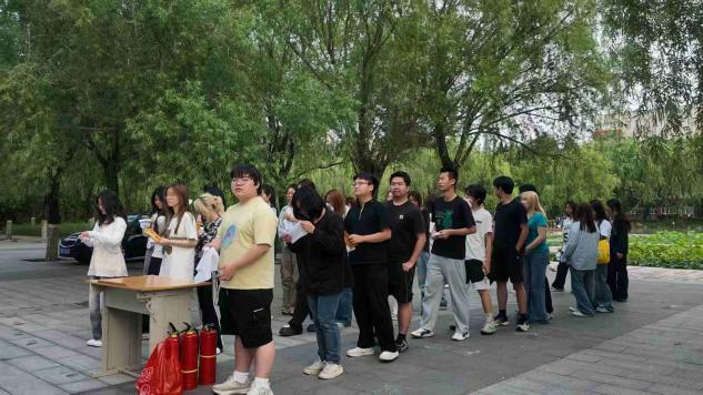 “一站式”社区||以练筑防，以演筑安——设计艺术学院成功开展消防应急疏散演练活动